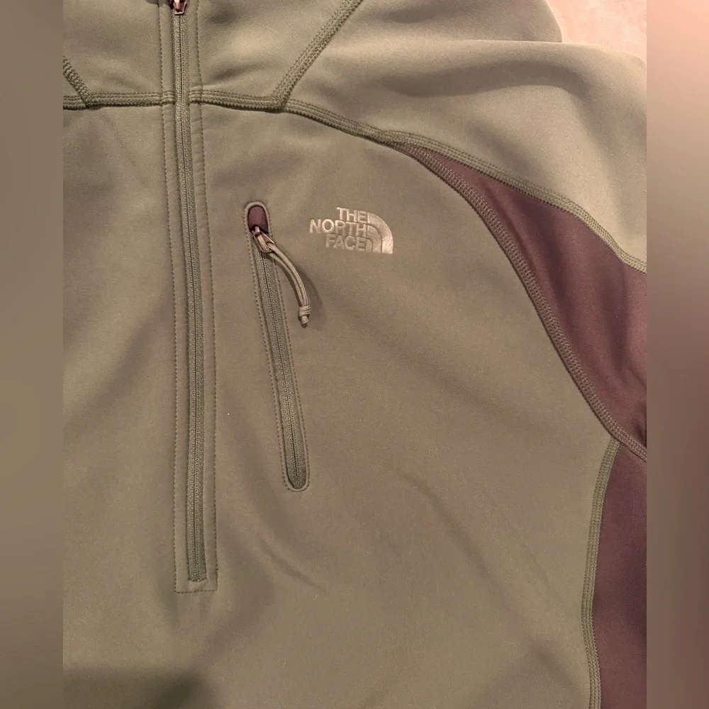 THE NORTH FACE flasher Mens L Pullover 1/4 ZIP SOFT SHELL green